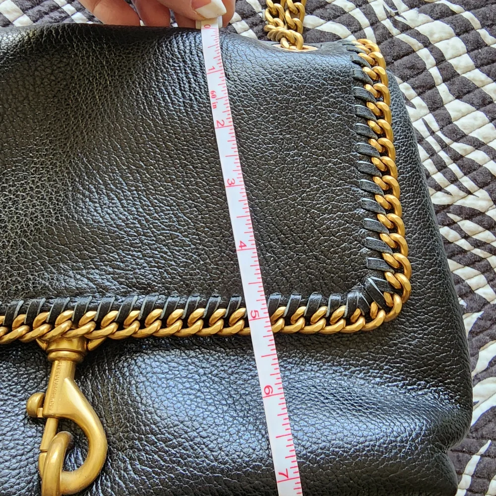 Rebecca Minkoff Black Leather Shoulder Bag with Gold Chain - Picture 3 of 10